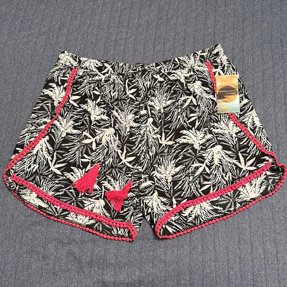 NWT Tropical Shorts - Sz XL